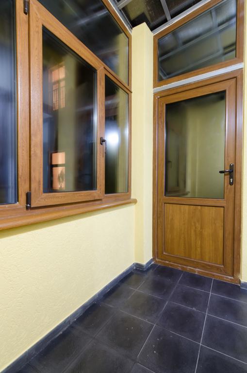 Alfa Apartments Krakivska 17 Lviv Ngoại thất bức ảnh