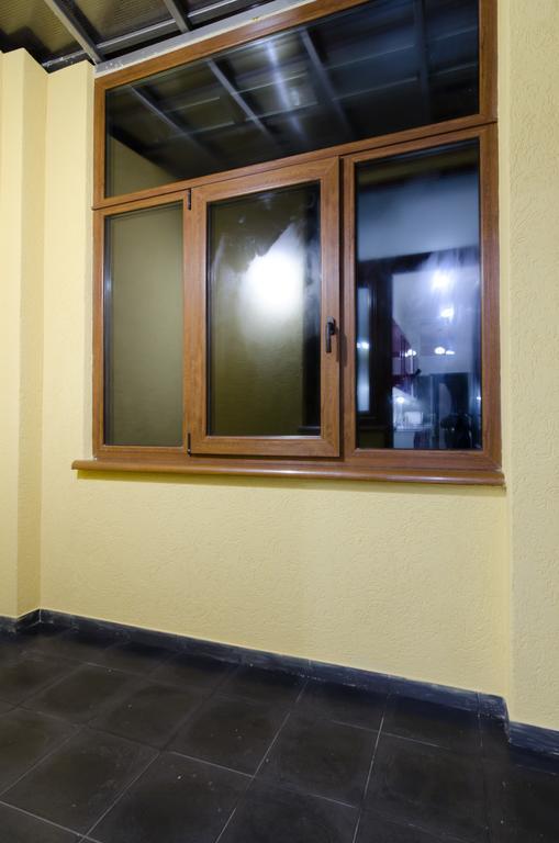 Alfa Apartments Krakivska 17 Lviv Ngoại thất bức ảnh